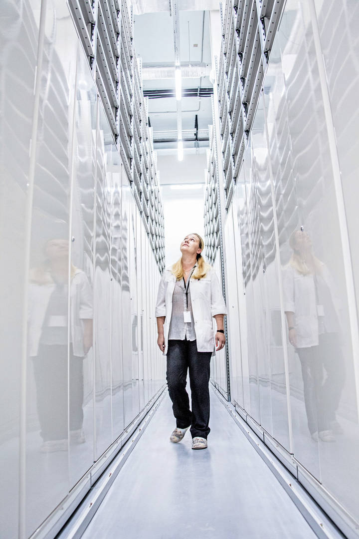 AB-DC-Operations-Female_RGB_Large