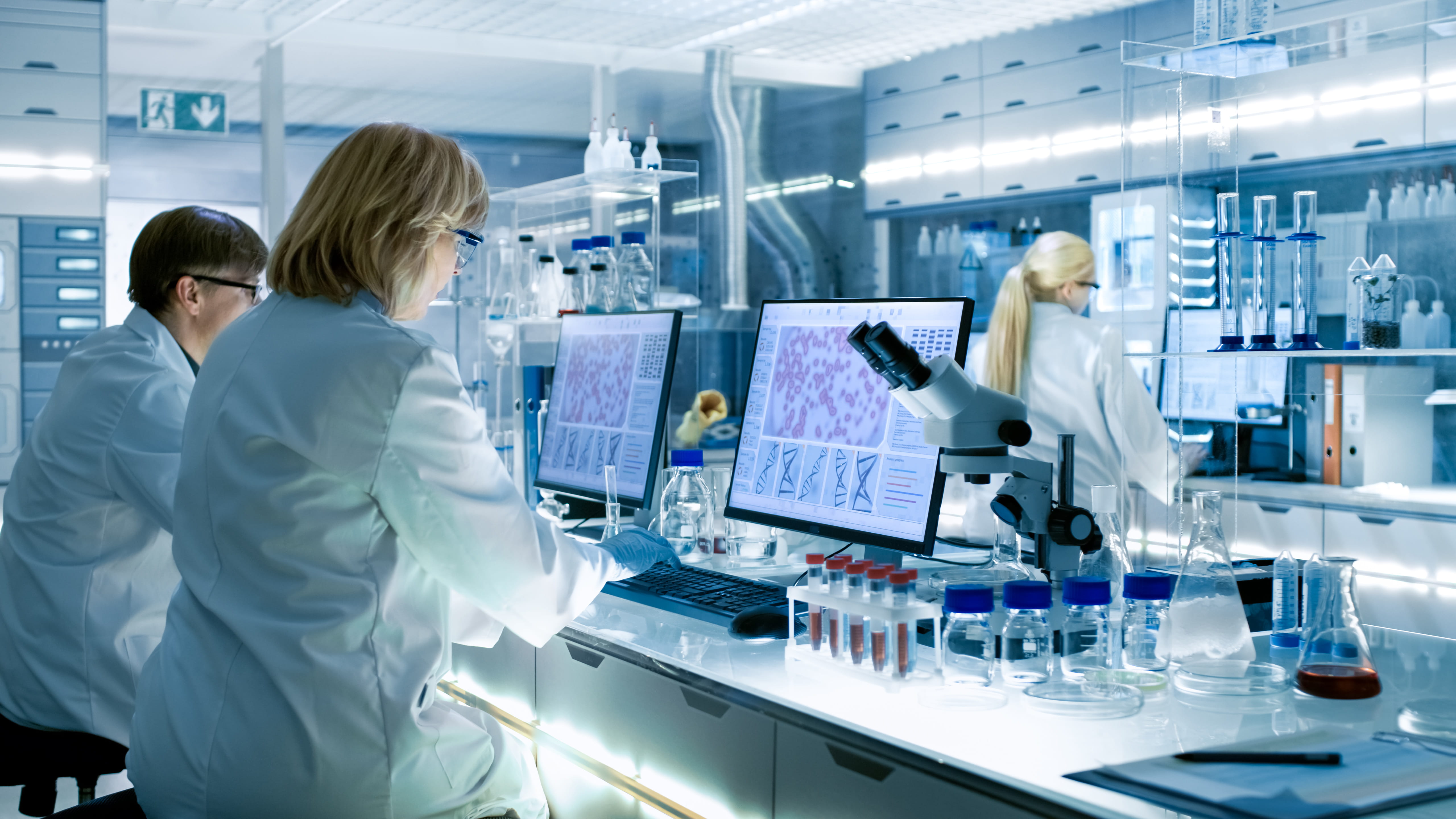 Whitepaper: Three strategies for stronger central lab supply chains