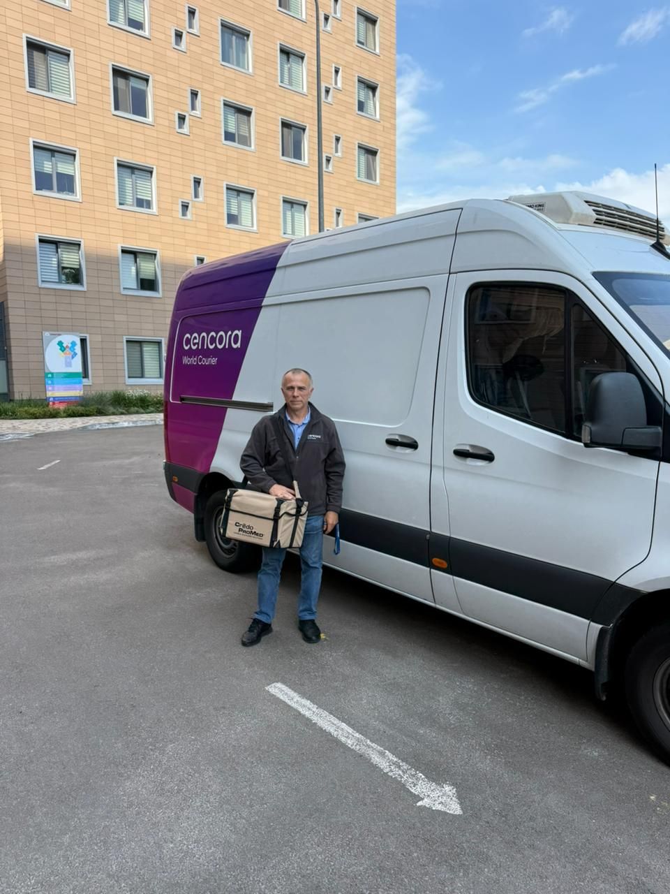 In 2025, the registry partnered with World Courier to maintain these life-saving deliveries despite Ukraine’s closed airspace and absent direct flight access.