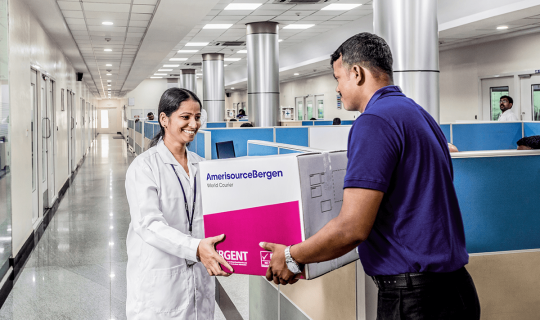 WorldCourier_2_3 Card-04