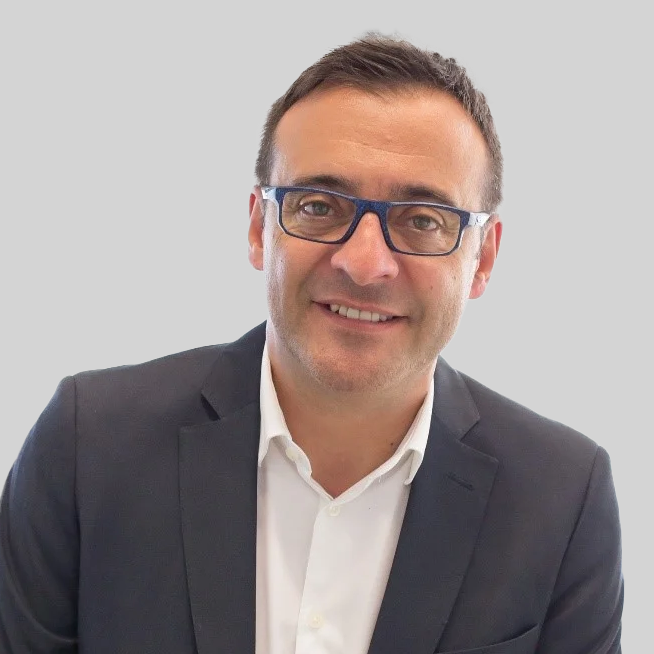 Mateo Iglesias, Vice President of Global Sales at World Courier