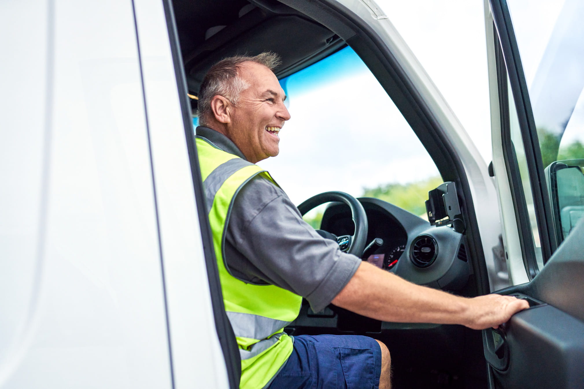 Lo ayudamos para que su negocio siga en movimiento.