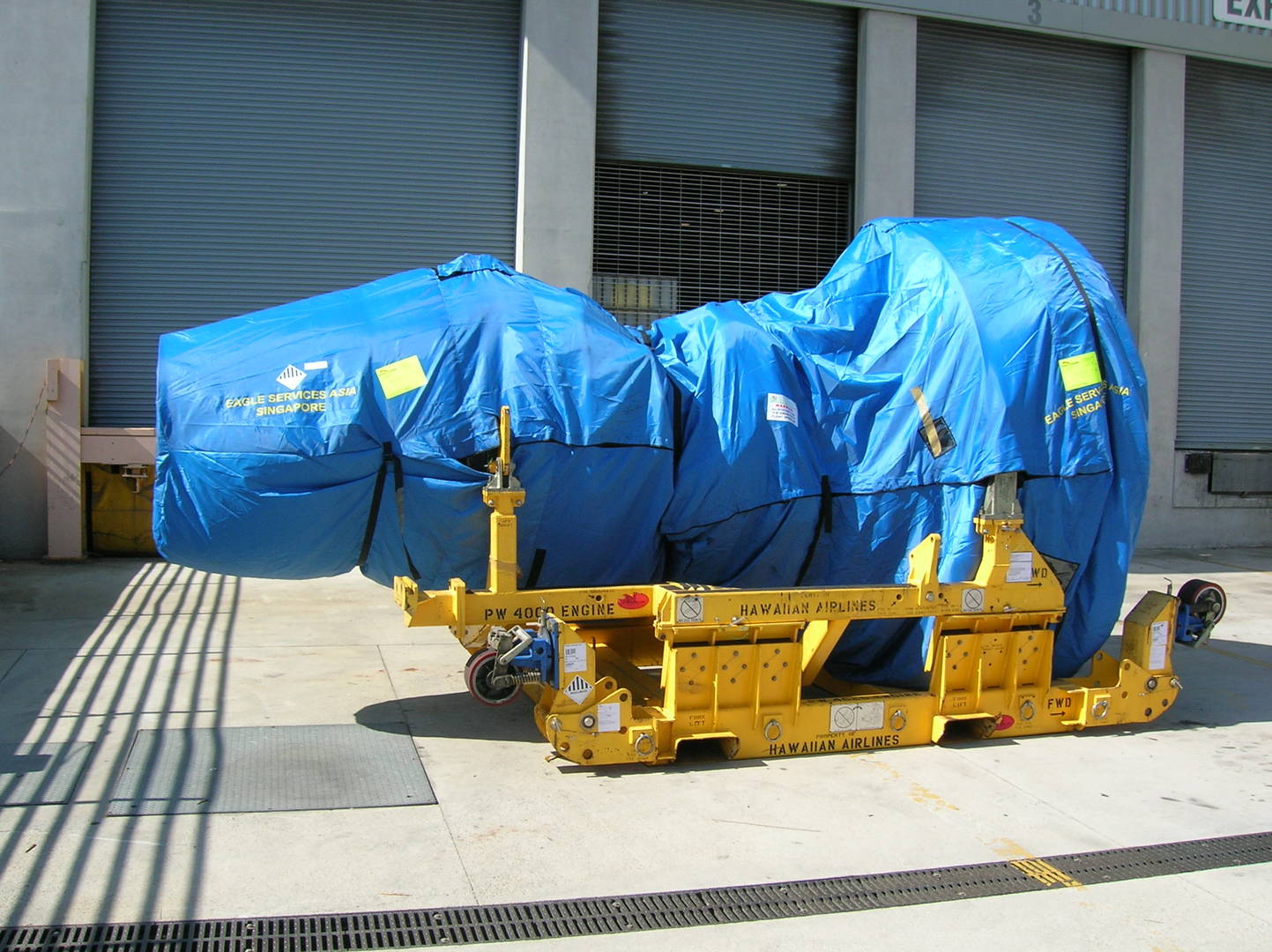 お客様のハイテク輸送ニーズを迅速かつ確実に処理できる実績と経験があるのは、World Courierだけです。